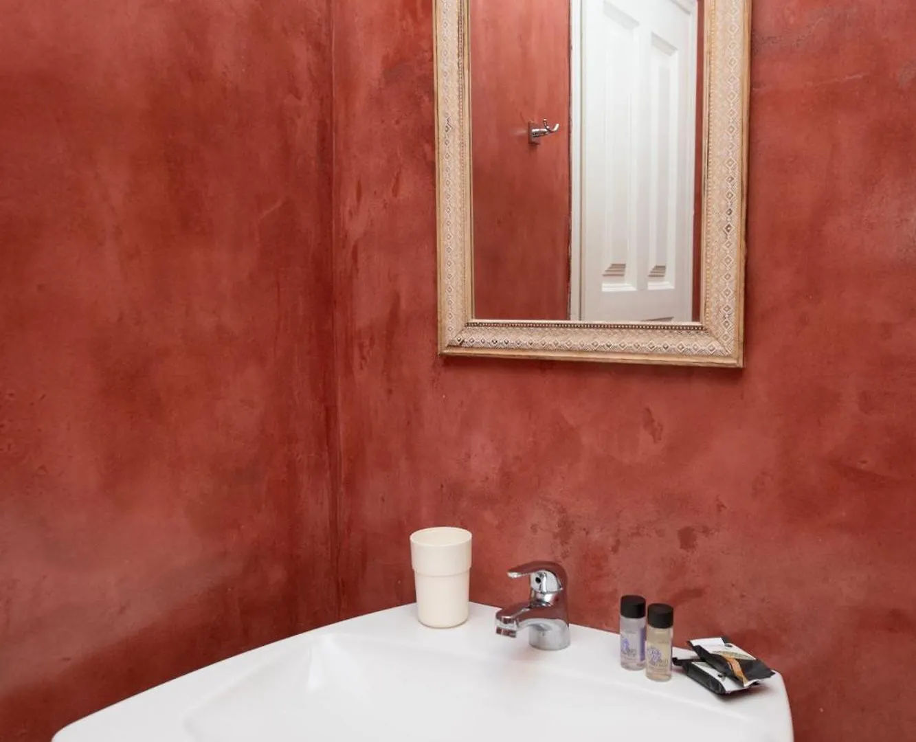 Otel Anixi Lounge Suites - Adults Only Ornos