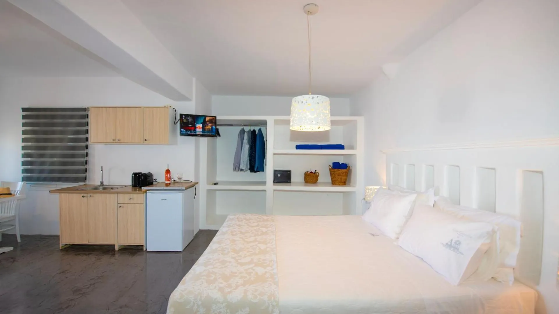 Hotel Anixi Lounge Suites - Adults Only Ornos