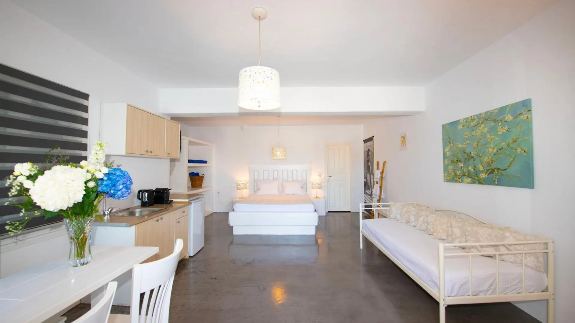 Anixi Lounge Suites - Adults Only Ornos  Griechenland