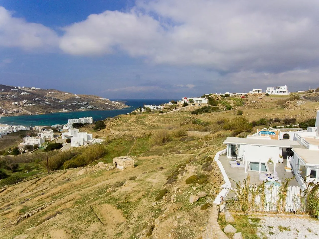 Anixi Lounge Suites - Adults Only Ornos